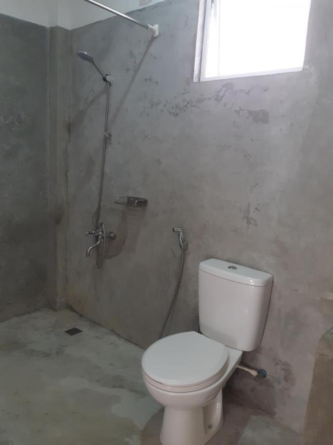 Siril Guesthouse Hostel Нувара-Элия Экстерьер фото