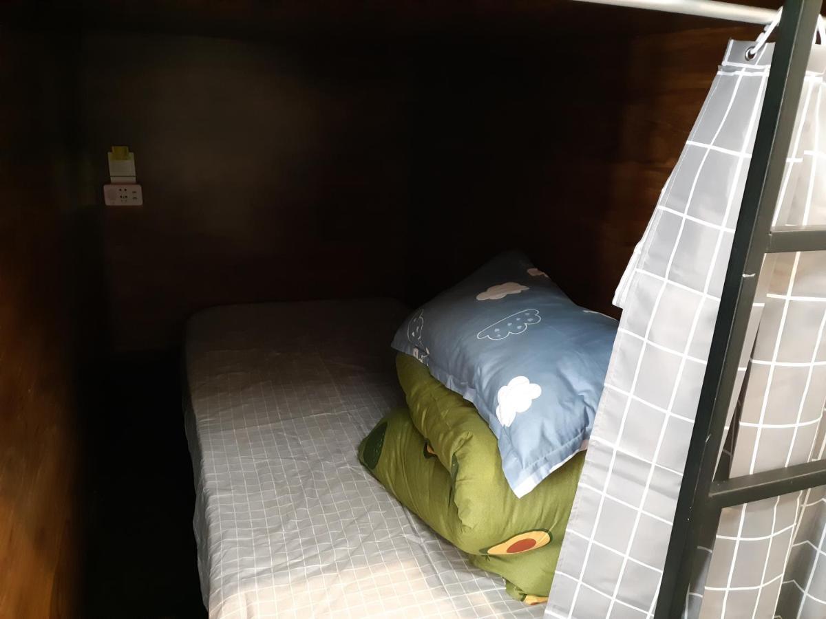 Siril Guesthouse Hostel Нувара-Элия Экстерьер фото